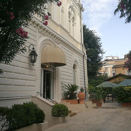 Hotel Villa Delle Rose Рим Экстерьер фото